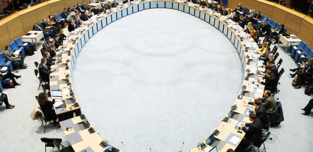 A round table meeting in international forum. 